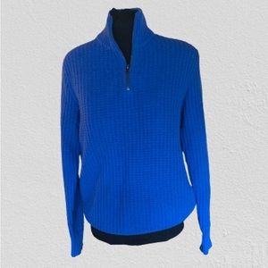 GAP men’s blue sweater -size small